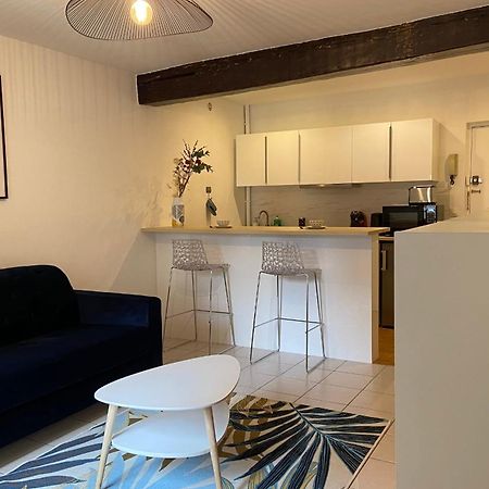 Le Soleil D'Or Apartment Шартър Екстериор снимка